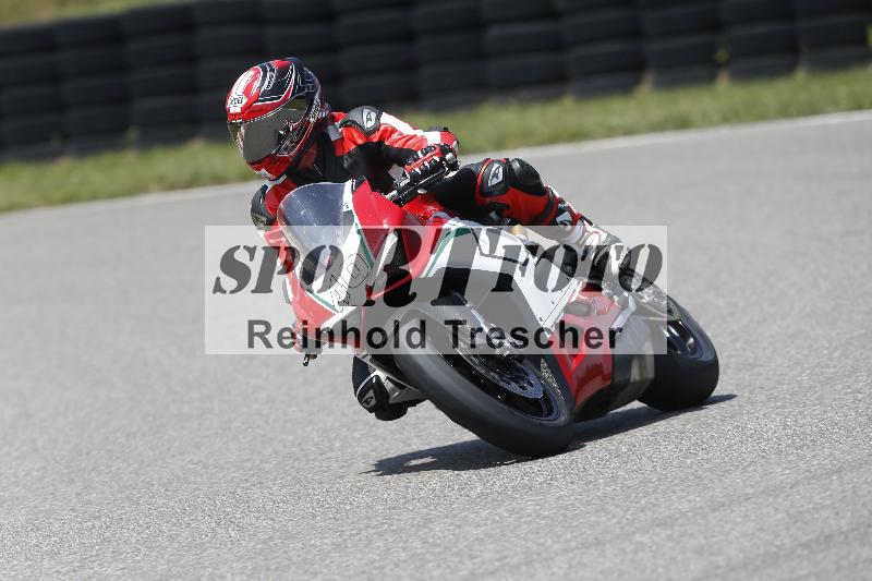 /27 12.06.2025 Ducati Schweiz Trackday Warmup  ADR/gruen-vert/40